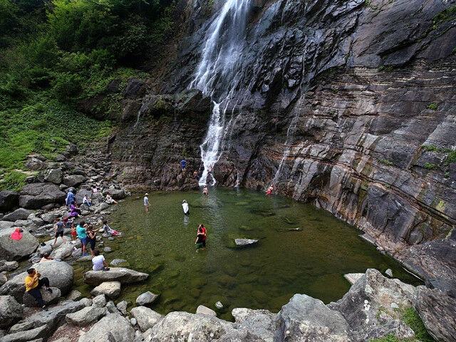 BORÇKA KARAGÖL TURU